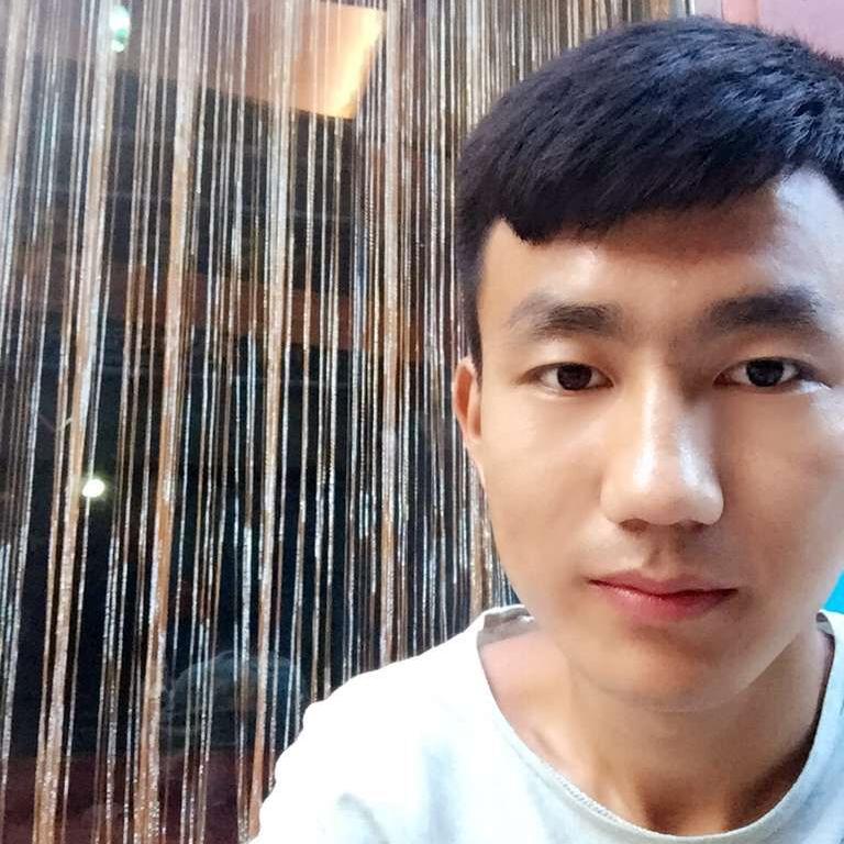 (2)报酬的支付期限和方式 委托人的借款合同成立后即产生居间报酬,此费用由丙方在甲方将借款交付给乙方的同时,直接在甲方和(或)乙方的虚拟账户中进行一次性扣除,并在任何情况下不予退还。 2、未促成借款合同成立的,居间人不得要求支付报酬。 第六条 居间费用 居间活动的费用由居间人丙方自行负担。 第七条 风险保障金 1、为了降低出借方的资金风险、提高借款人借款成功的机会,保障借款协议的全面履行和平台诚信机制的建立,同时也便于简化平台各方手续,实现互惠互利,各方均同意在丙方平台设立并遵守相关风险保证金制度。 2、